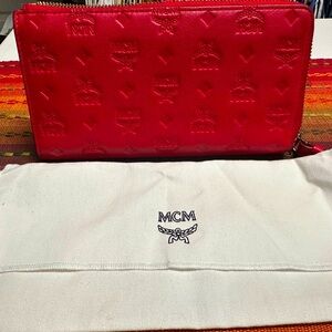 MCM Wristlet Wallet